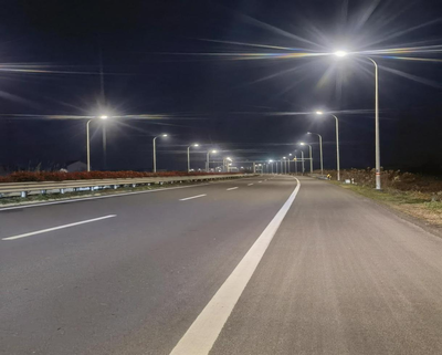 江蘇334省道南通如東段東段照明工程全線亮燈，點(diǎn)亮民生與發(fā)展的“光明之路”